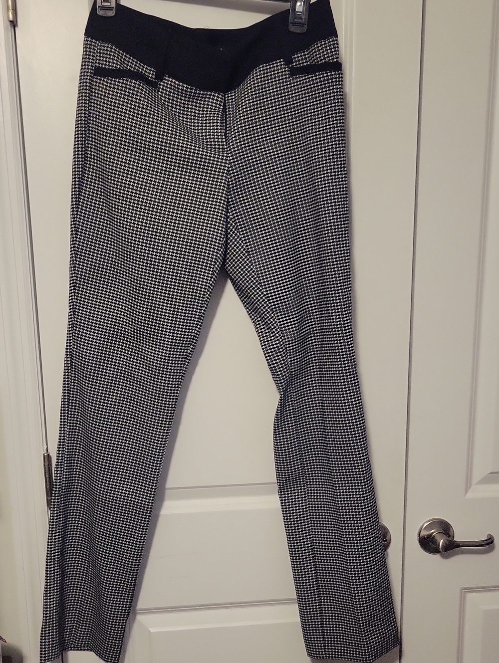 Black & White Houndstooth Women's Dress Pants